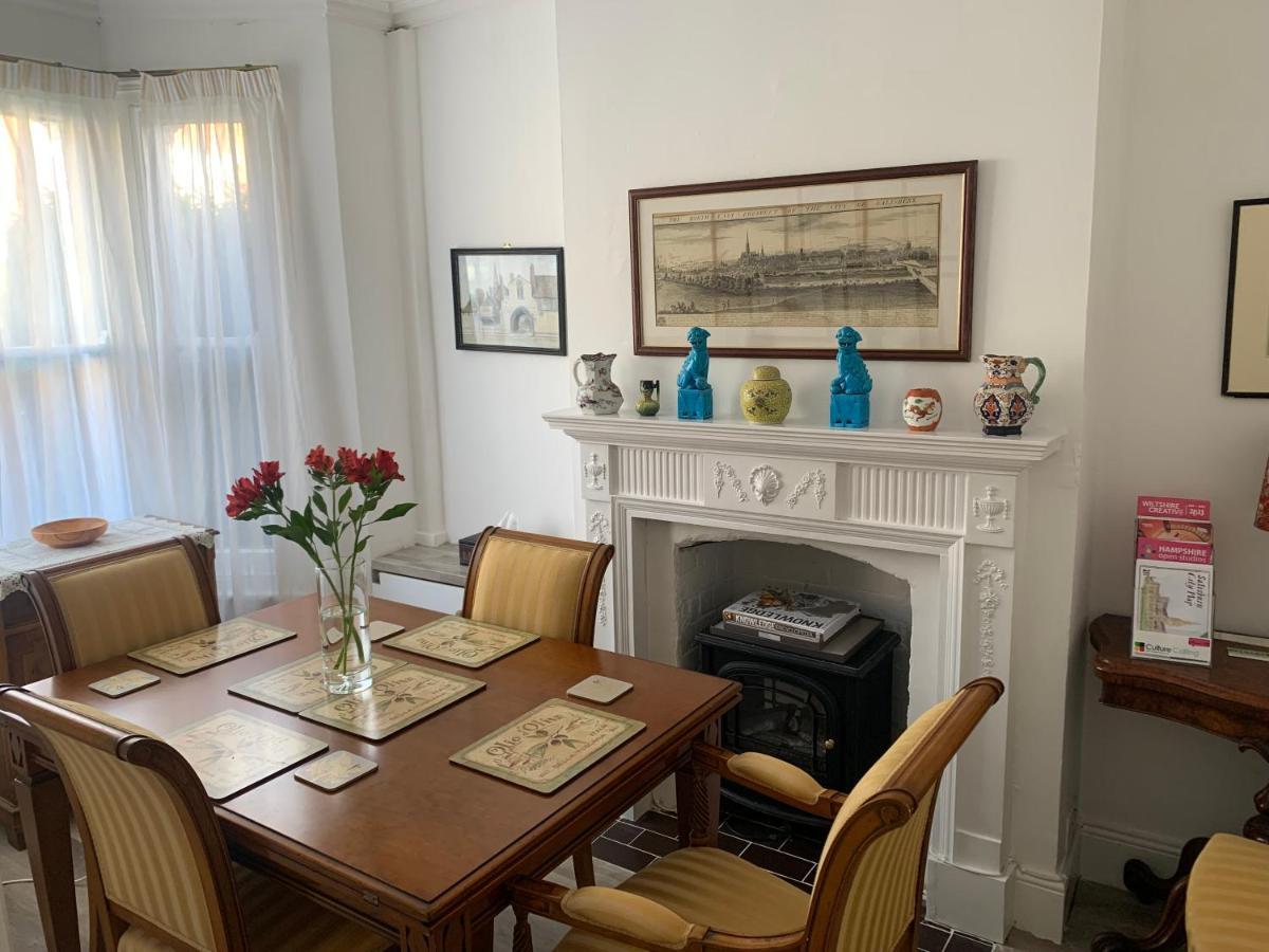 Holiday home Queens Salisbury